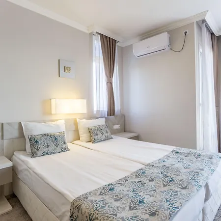 Selena Family Hotel Sozopol