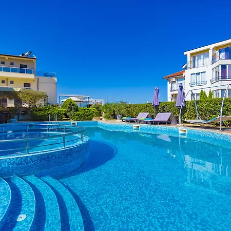 Selena Family Sozopol