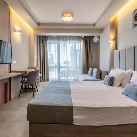 Selena Family 3* ソゾポル