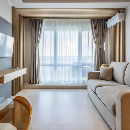 ホテル Selena Family 3*