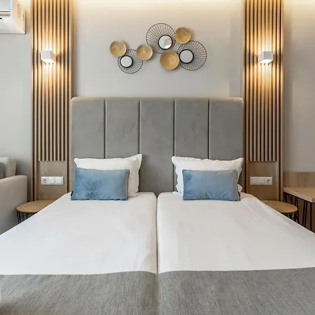 Selena Family Hotel