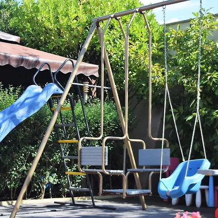 Selena Family Hotell 3*